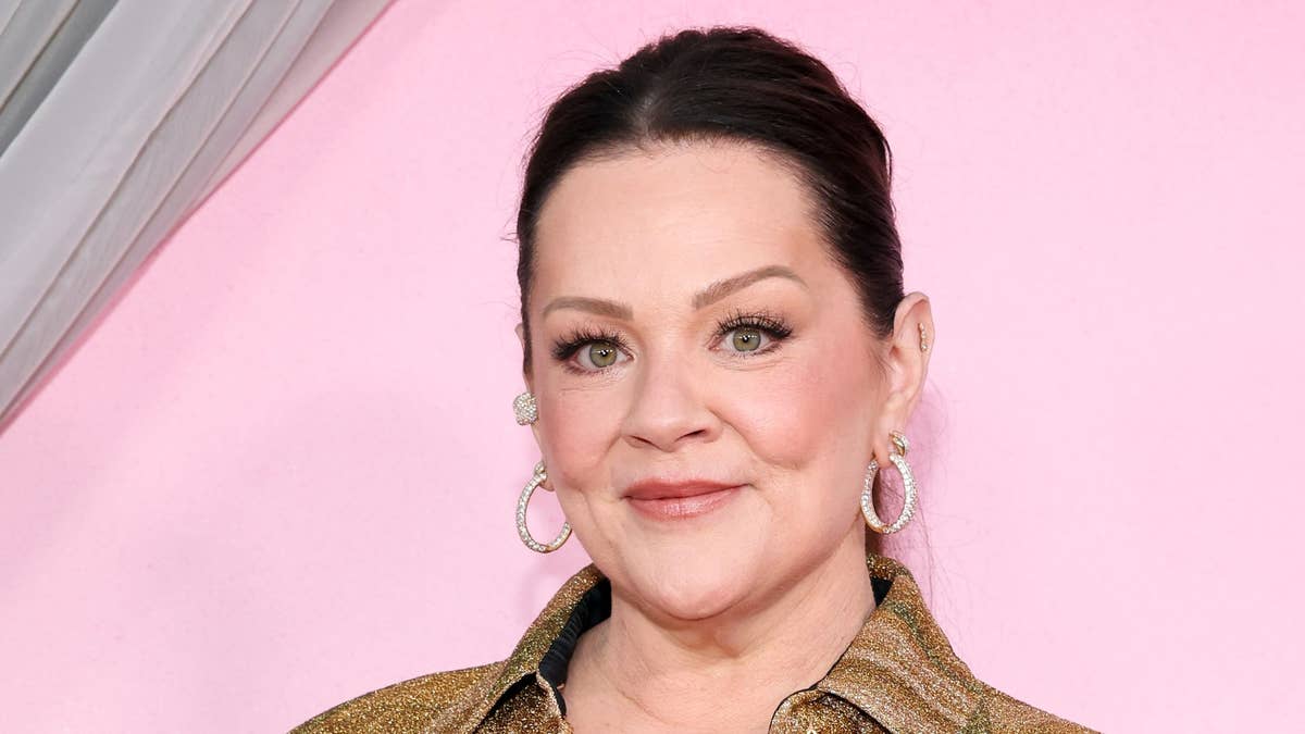 Melissa McCarthy's Fashion Revolution: Inclusive & Versatile Style